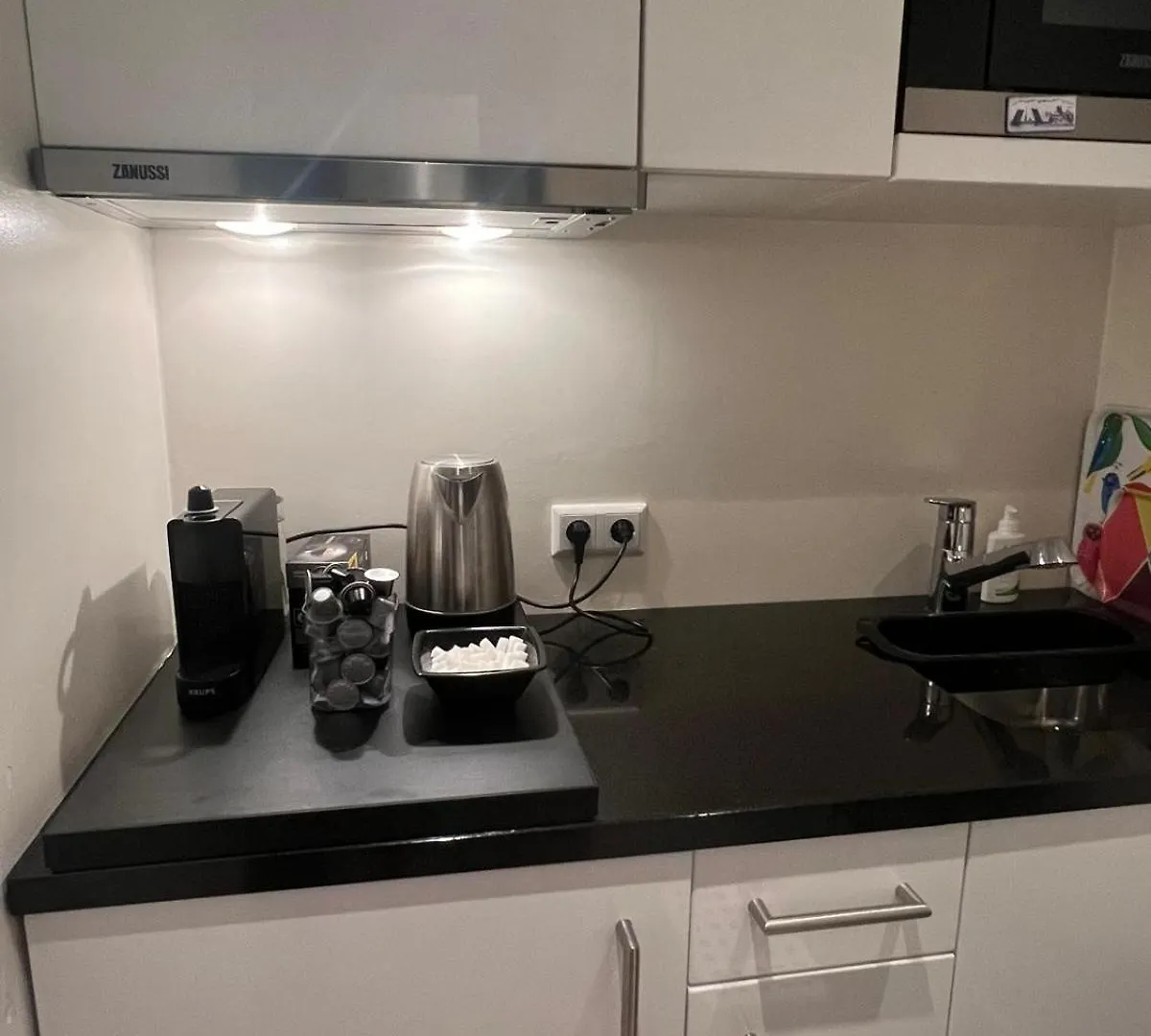 Bed & Breakfast Great Bed And Breakfast Amsterdam