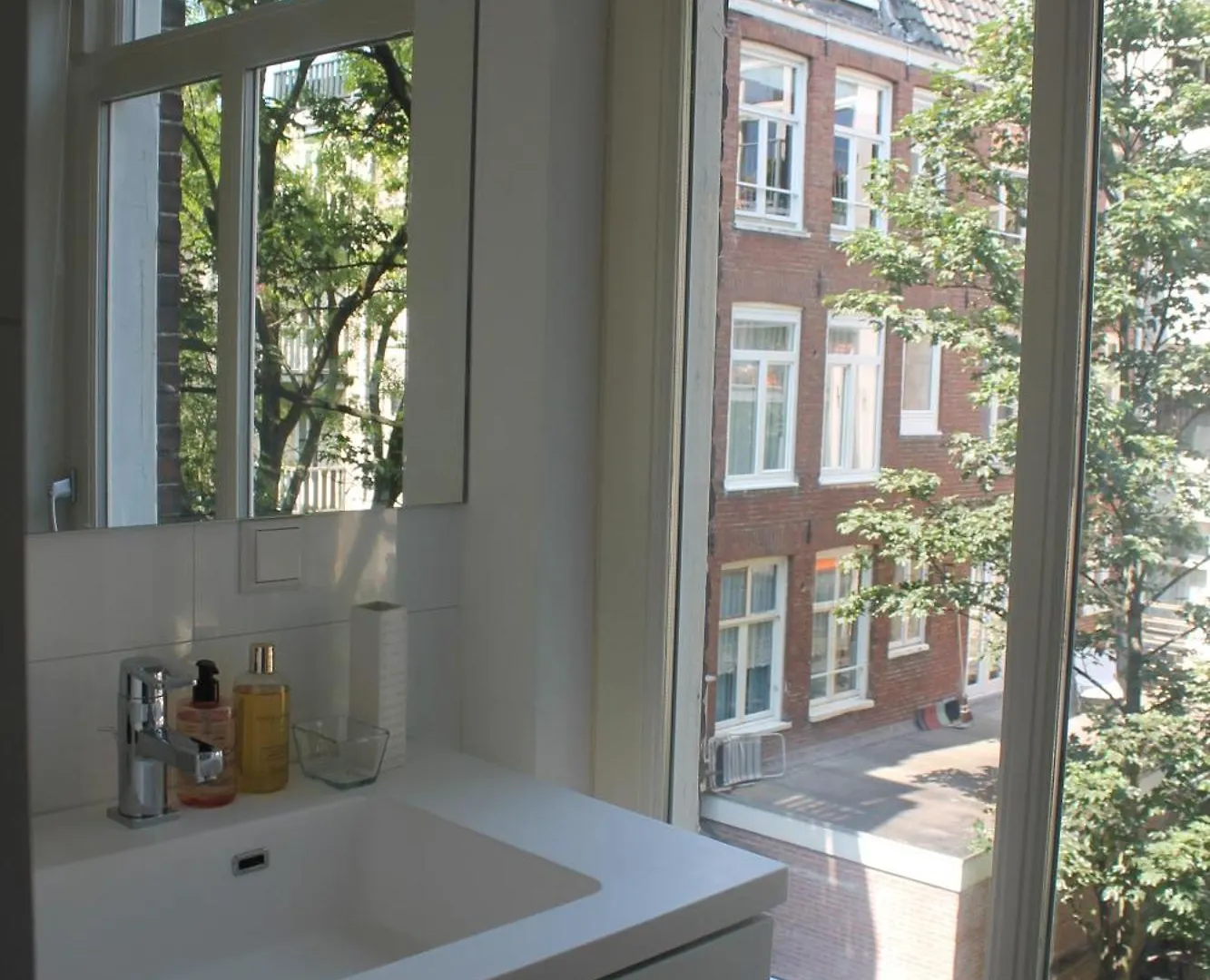 Great Bed And Breakfast Amsterdam
